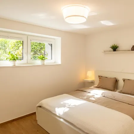 Apartmaji Klavdija Lublaň Exteriér fotografie