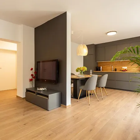 Apartmaji Klavdija Lublaň Exteriér fotografie