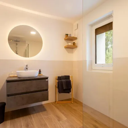 Apartmaji Klavdija Lublaň Exteriér fotografie